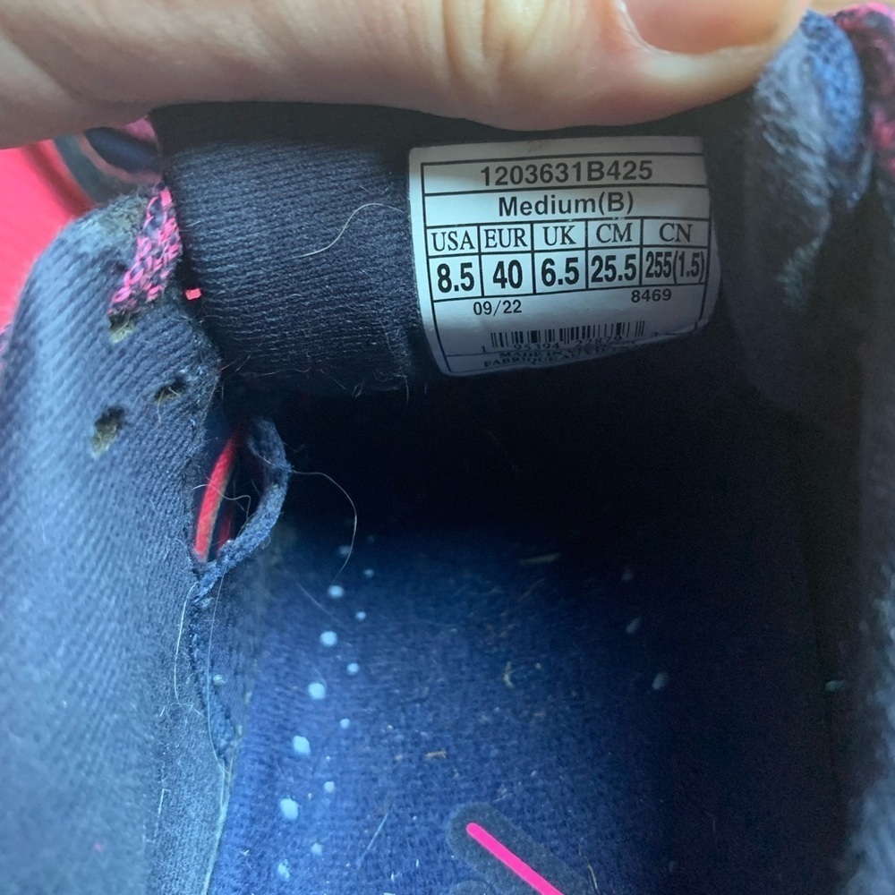 Brooks Sneaker Athletic Shoes Women Size 8.5 Pink Blue Footwear Casual - Picture 3 of 4